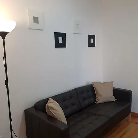 Apartmán Serviced By Rcgi